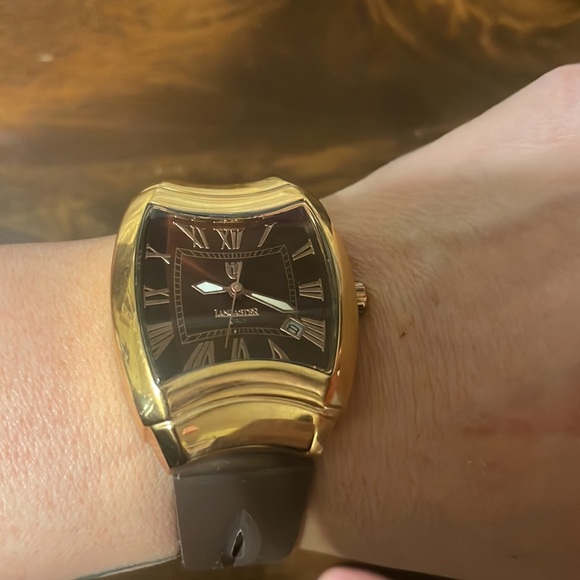 Lancaster watch…beautiful gold and brown - Picture 2 of 4